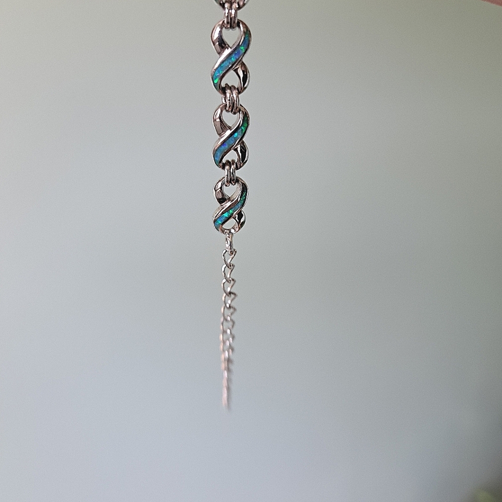 Matching Jewelry Set - Picture 10 of 15
